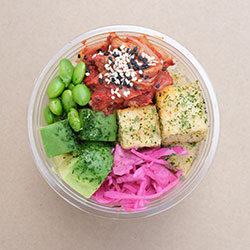 Spicy tofu poke bowl (Low Gluten) thumbnail