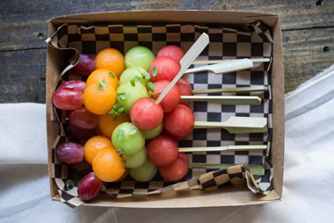 Fresh fruit skewer - mini thumbnail