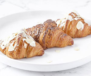 Sweet croissant - mini thumbnail
