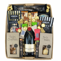 Moet, Nibbles & Crunch Celebration Basket thumbnail