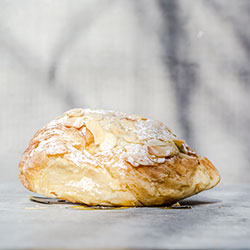 Almond croissant thumbnail