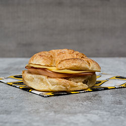 Ham and cheese croissant thumbnail